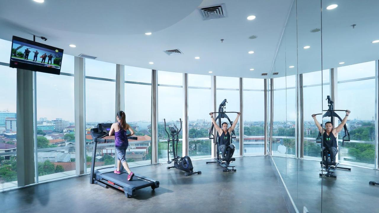 Harris Hotel Sentraland Semarang Esterno foto